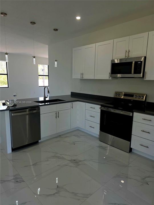 For Sale: $565,000 (0 beds, 0 baths, 2956 Square Feet)