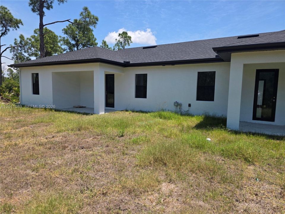 For Sale: $565,000 (0 beds, 0 baths, 2956 Square Feet)