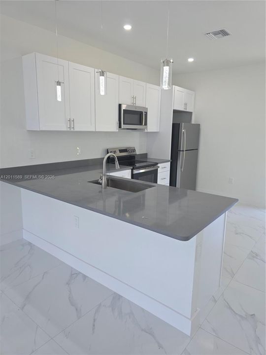 For Sale: $565,000 (0 beds, 0 baths, 2956 Square Feet)