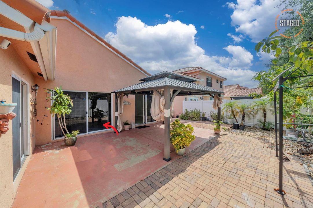 15 Backyard (5)