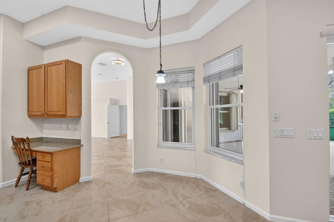 Kitchen - Breakfast Nook