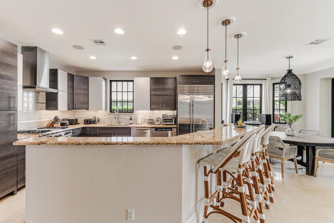 170 Isle of Venice Dr-44