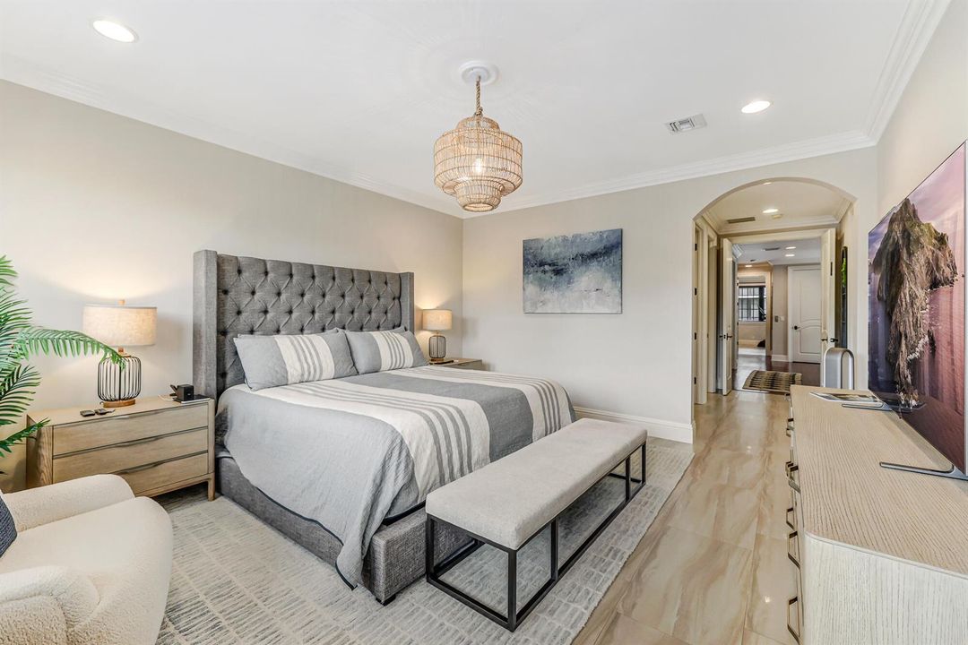 170 Isle of Venice Dr-28
