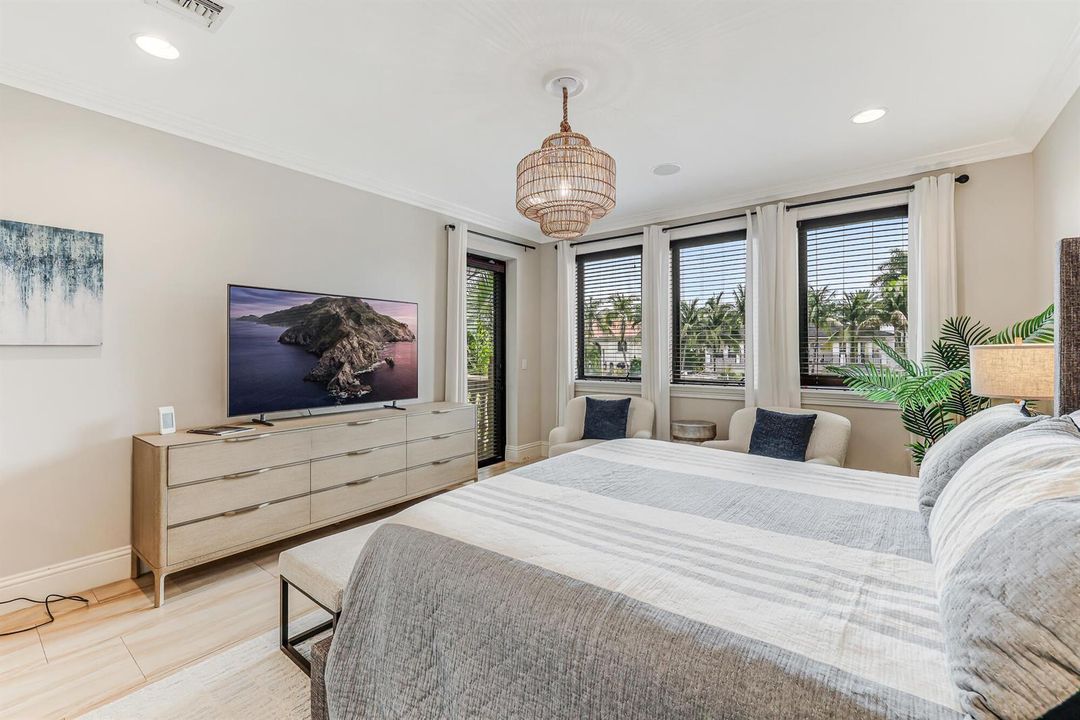 170 Isle of Venice Dr-27
