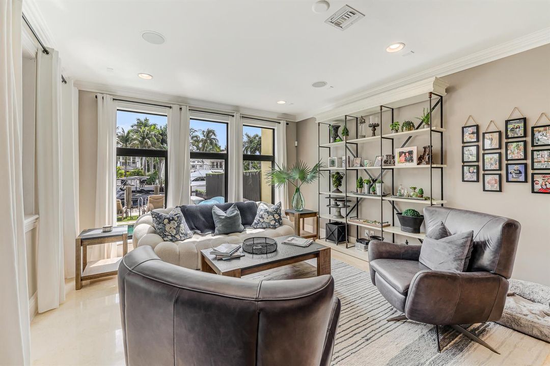 170 Isle of Venice Dr-41