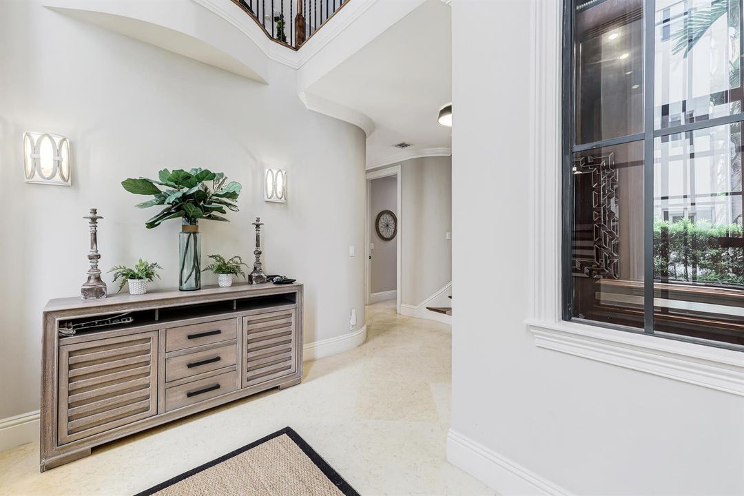 170 Isle of Venice Dr-4