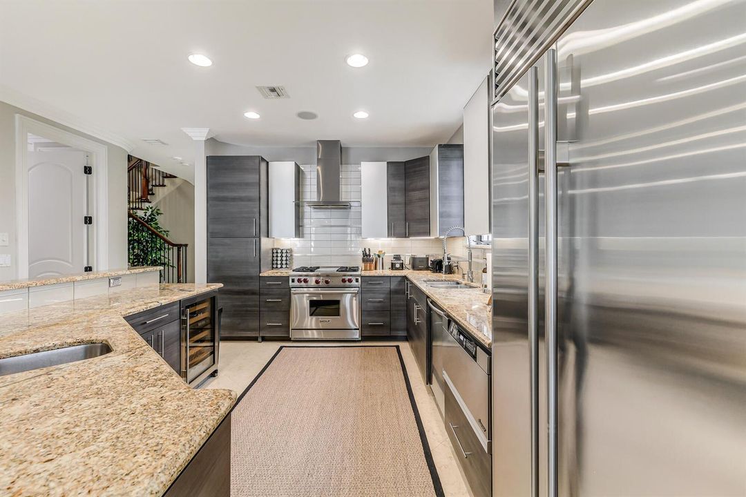 170 Isle of Venice Dr-49