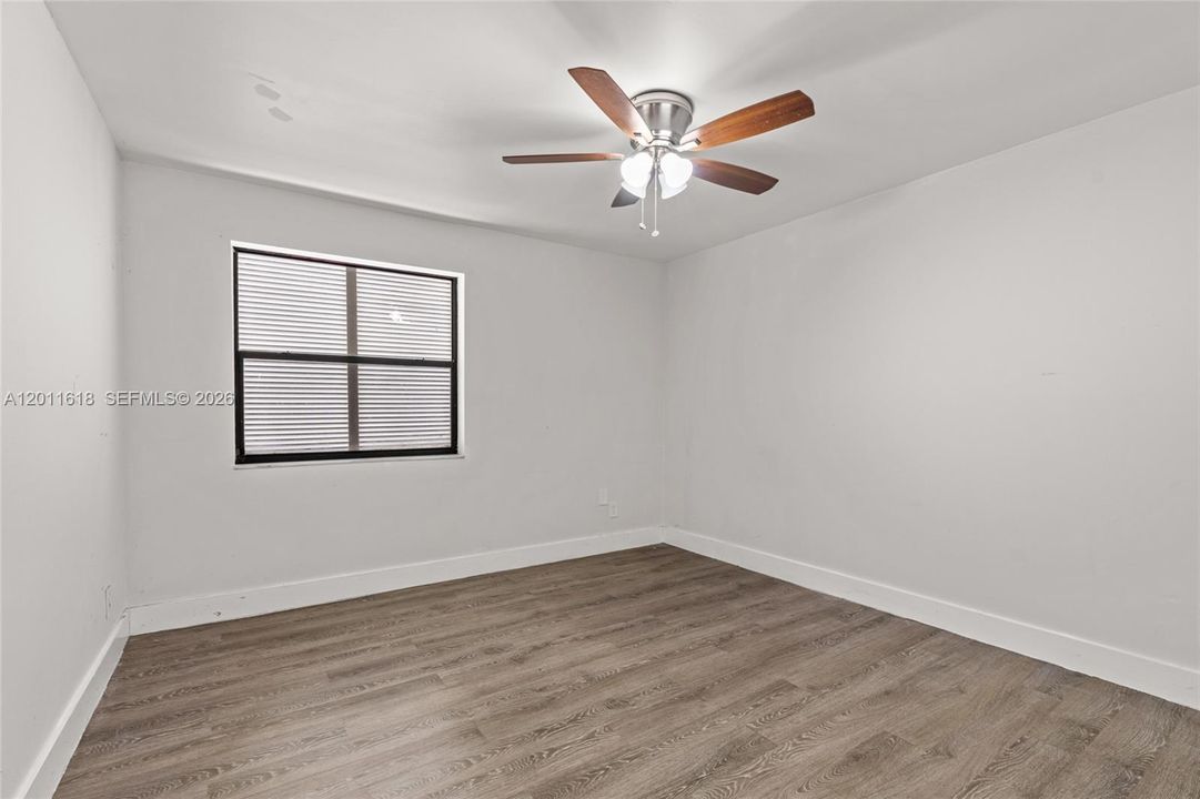 For Rent: $3,200 (3 beds, 2 baths, 1686 Square Feet)