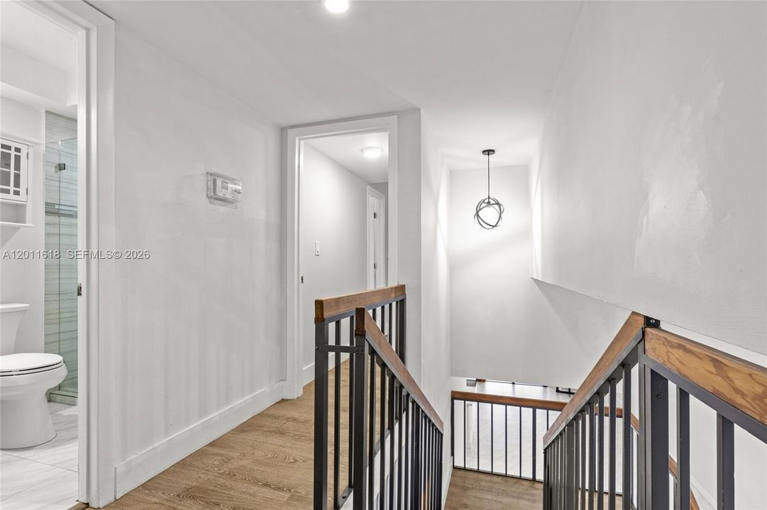 For Rent: $3,200 (3 beds, 2 baths, 1686 Square Feet)
