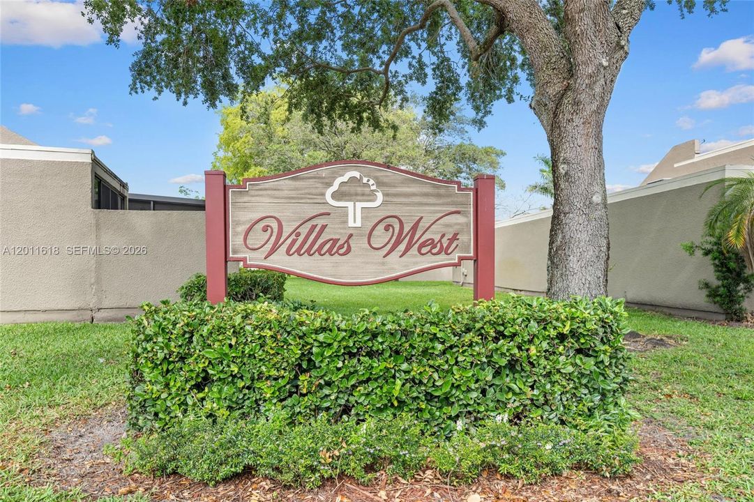 For Rent: $3,200 (3 beds, 2 baths, 1686 Square Feet)