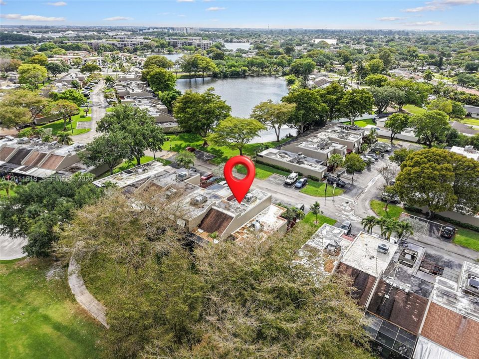 For Rent: $3,200 (3 beds, 2 baths, 1686 Square Feet)