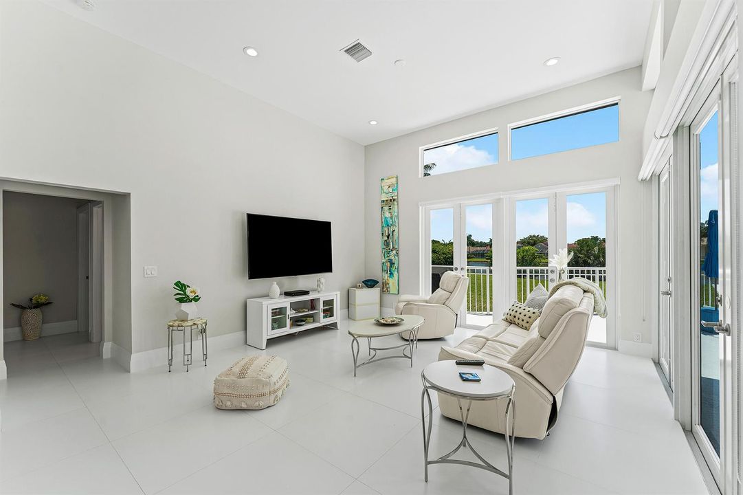 019-8321MuirheadCircle-BoyntonBeach-FL-3