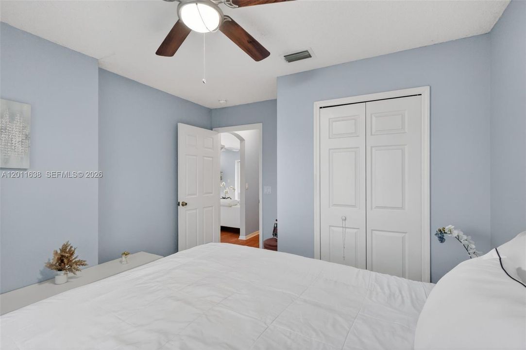 For Sale: $439,000 (3 beds, 2 baths, 1502 Square Feet)