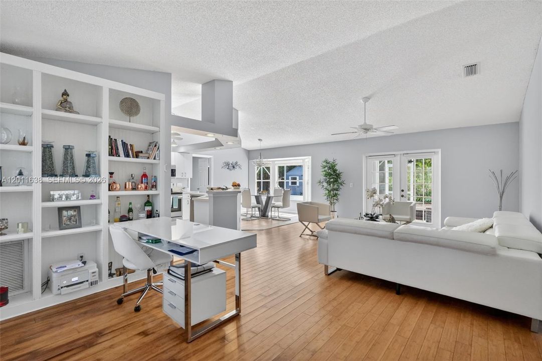 For Sale: $439,000 (3 beds, 2 baths, 1502 Square Feet)
