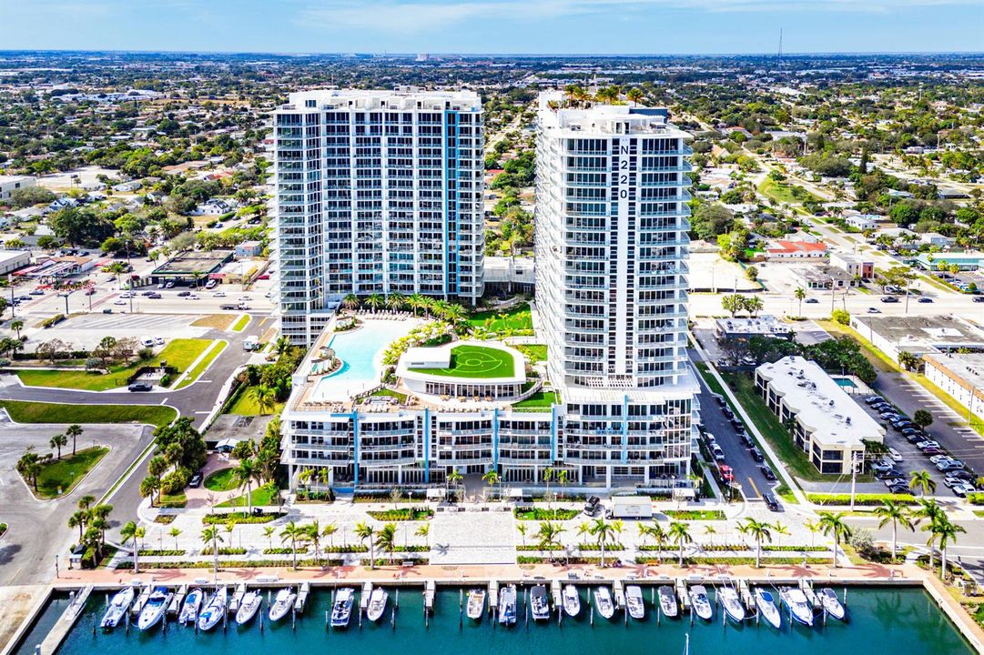 065-220LakeShoreDrive-1508-LakePark-FL-3