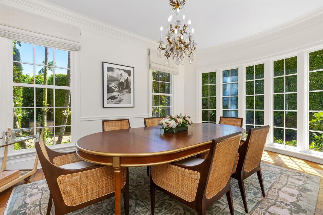 Dining 1