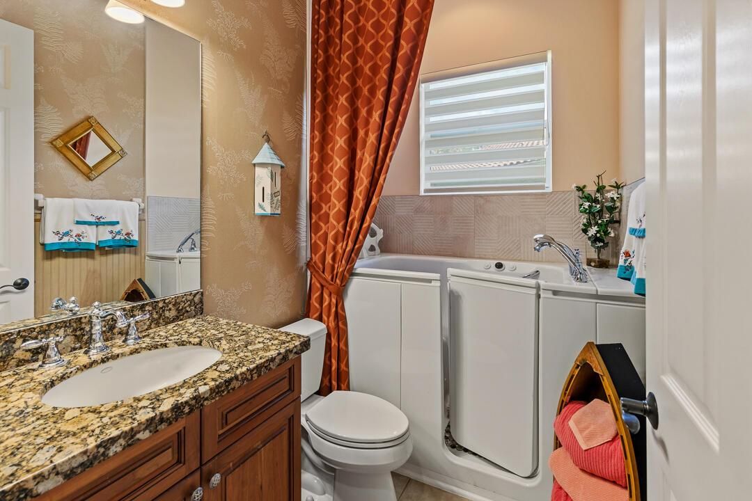 904 SW Pebble Lane-31