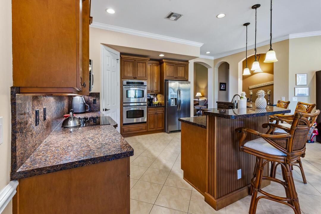 904 SW Pebble Lane-42