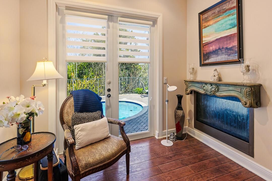904 SW Pebble Lane-63