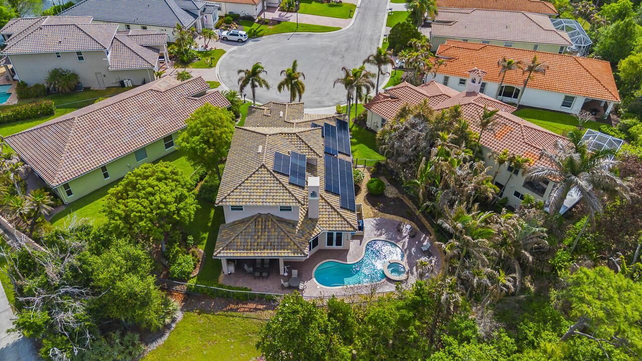 904 SW Pebble Lane-15