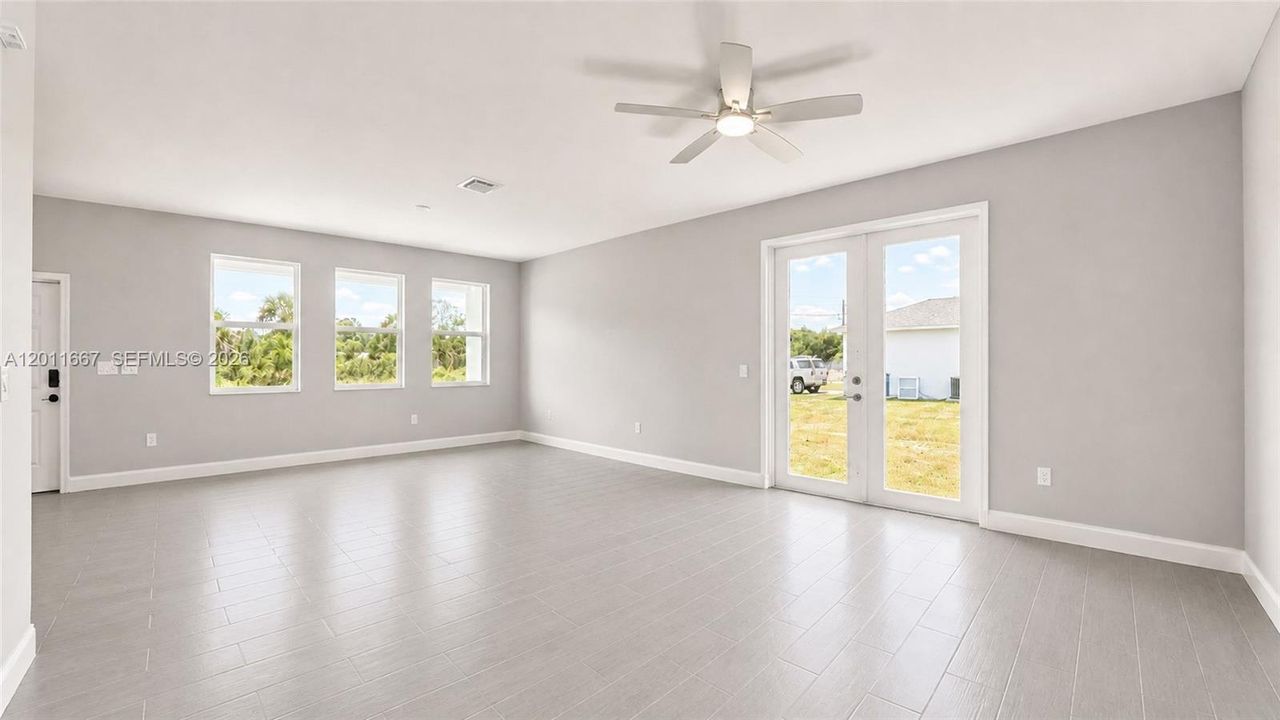 En Venta: $319,998 (3 camas, 2 baños, 0 Pies cuadrados)