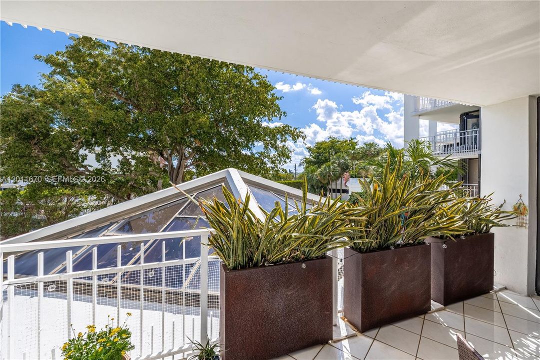 En Venta: $397,000 (2 camas, 2 baños, 1465 Pies cuadrados)