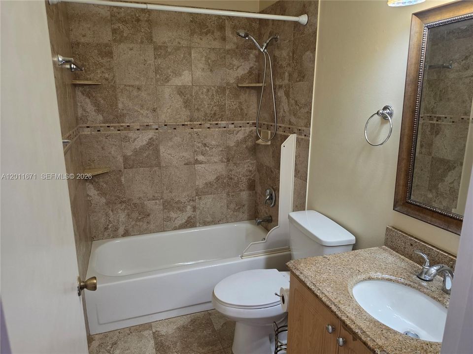 В аренду: $3,200 (3 спален, 2 ванн, 1248 Квадратных фут)