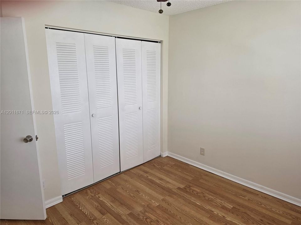 В аренду: $3,200 (3 спален, 2 ванн, 1248 Квадратных фут)