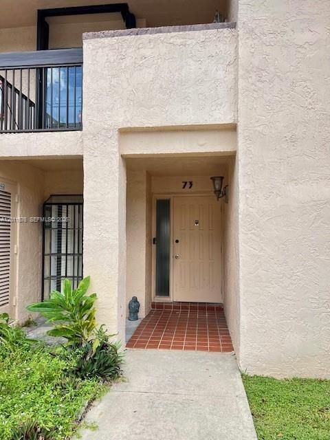 For Sale: $249,636 (2 beds, 2 baths, 1100 Square Feet)