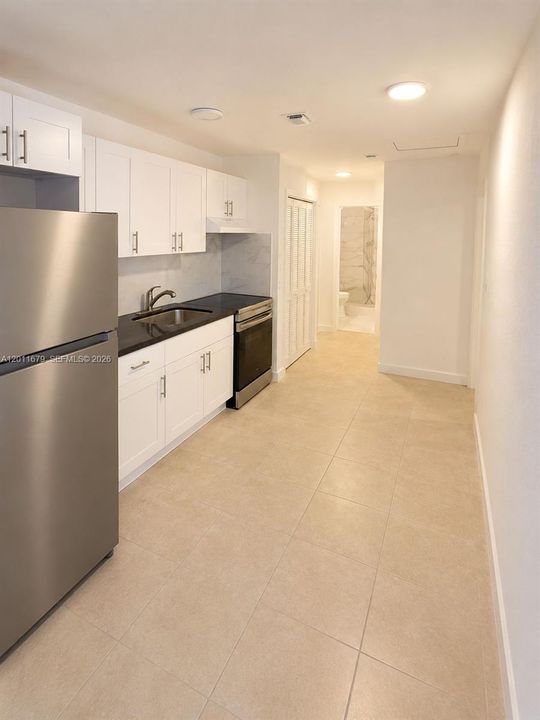 For Sale: $640,000 (0 beds, 0 baths, 1639 Square Feet)