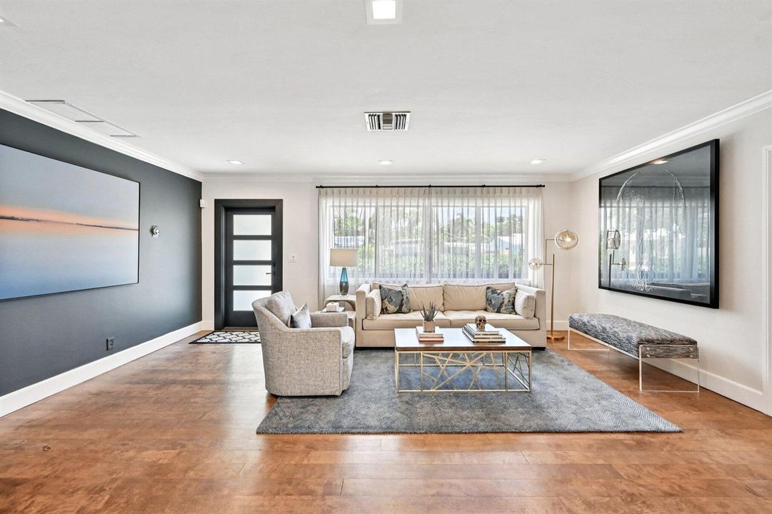 5-web-or-mls-30th St-L3004-005