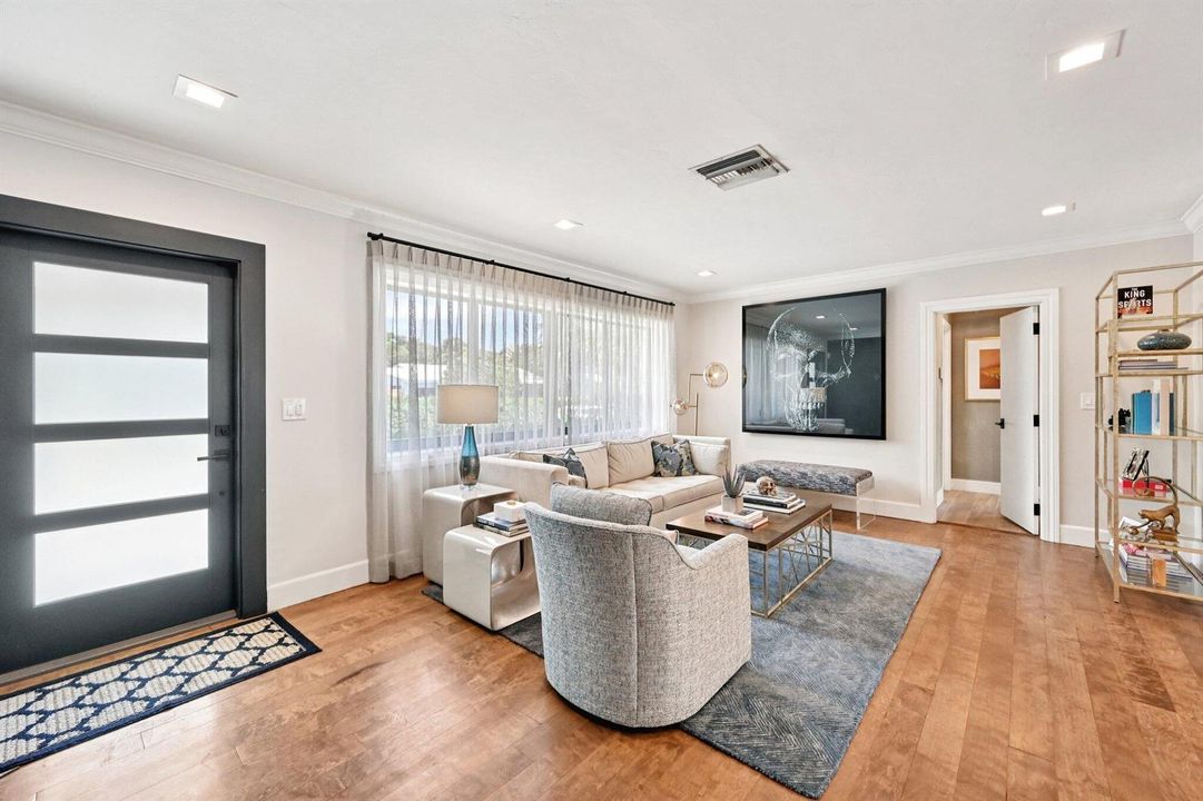 4-web-or-mls-30th St-L3004-004