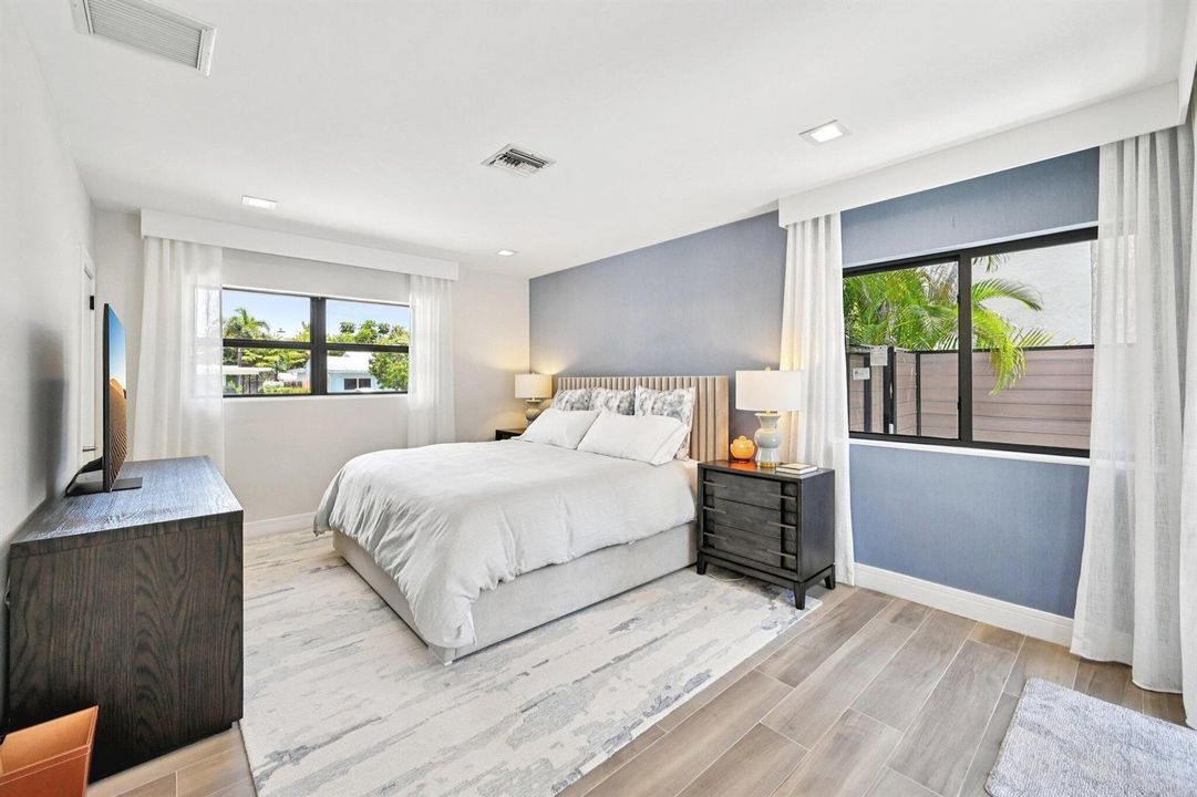 29-web-or-mls-30th St-L3004-029