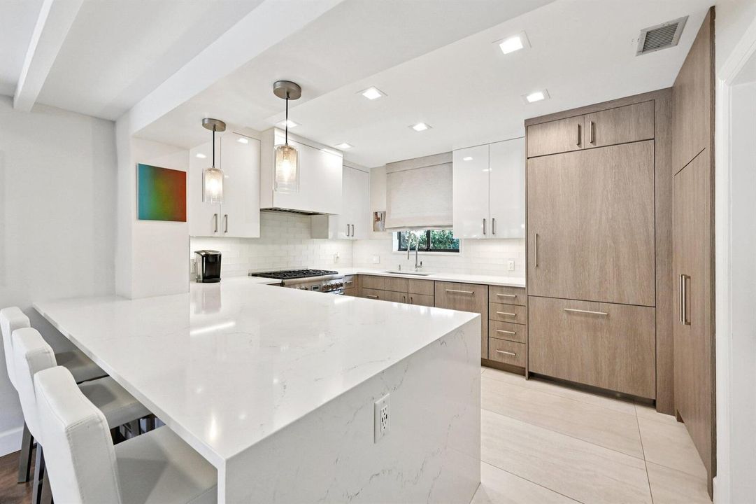 13-web-or-mls-30th St-L3004-013