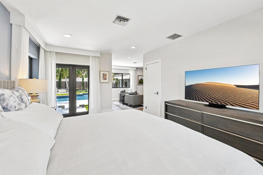 30-web-or-mls-30th St-L3004-030