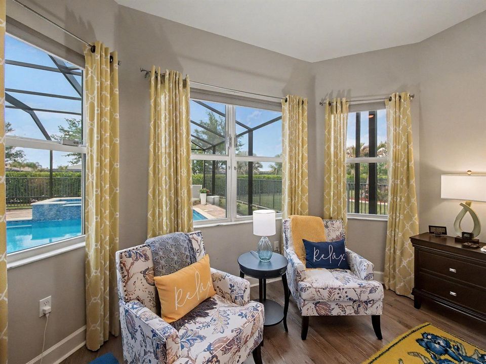 Master Bedroom Sitting Area