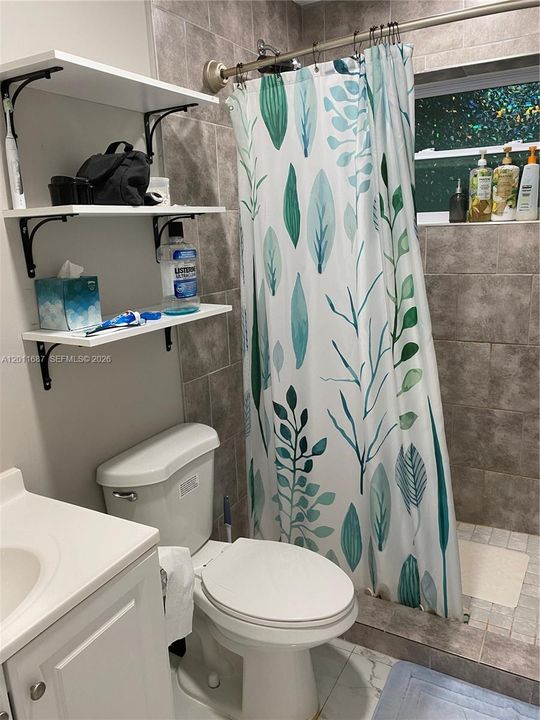 В аренду: $3,500 (3 спален, 2 ванн, 2683 Квадратных фут)
