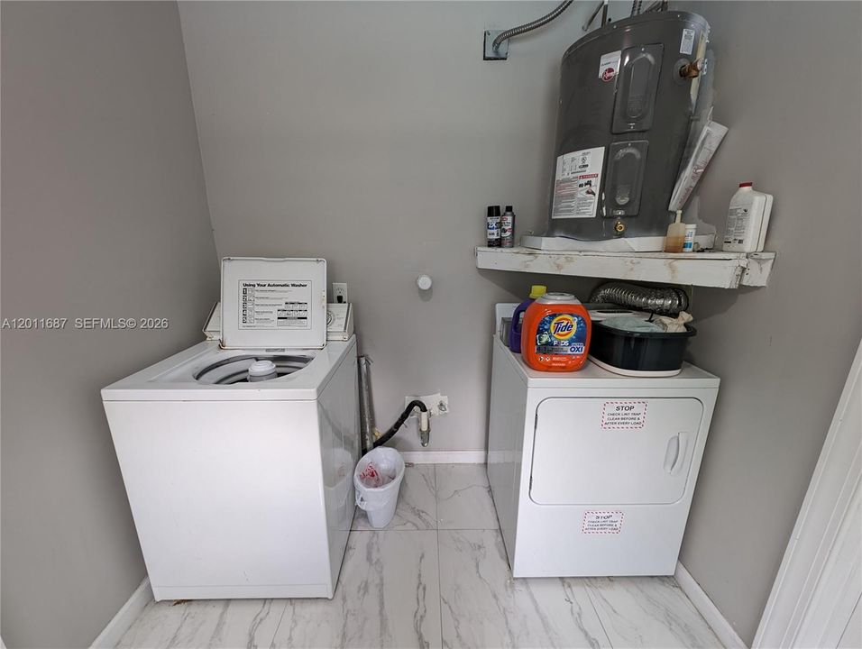 В аренду: $3,500 (3 спален, 2 ванн, 2683 Квадратных фут)