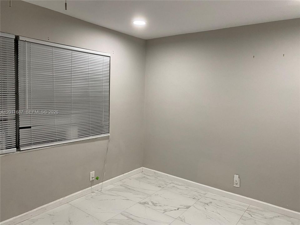В аренду: $3,500 (3 спален, 2 ванн, 2683 Квадратных фут)