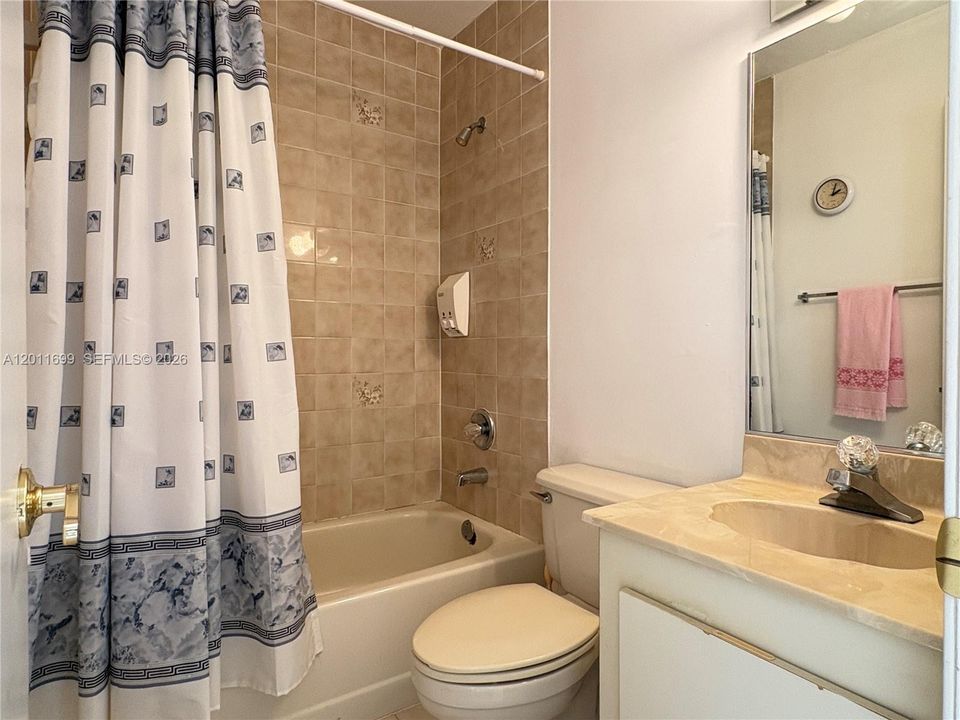 2nd upstairs bathroom