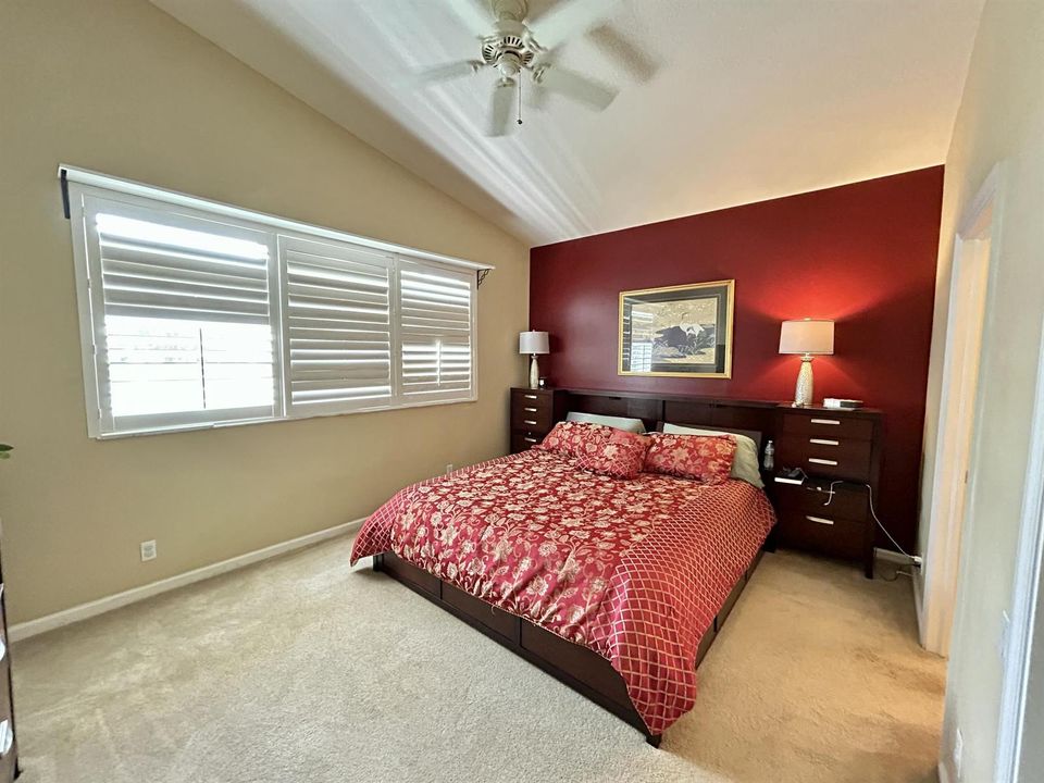 MASTER BED
