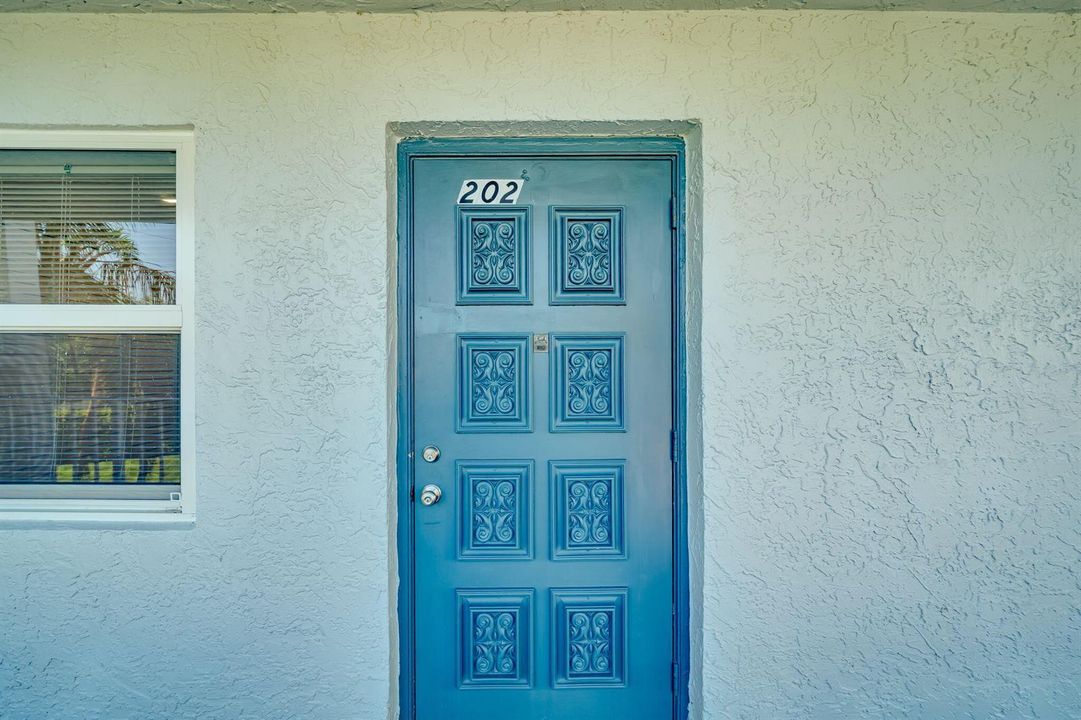 7-web-or-mls-GetJpeg-57