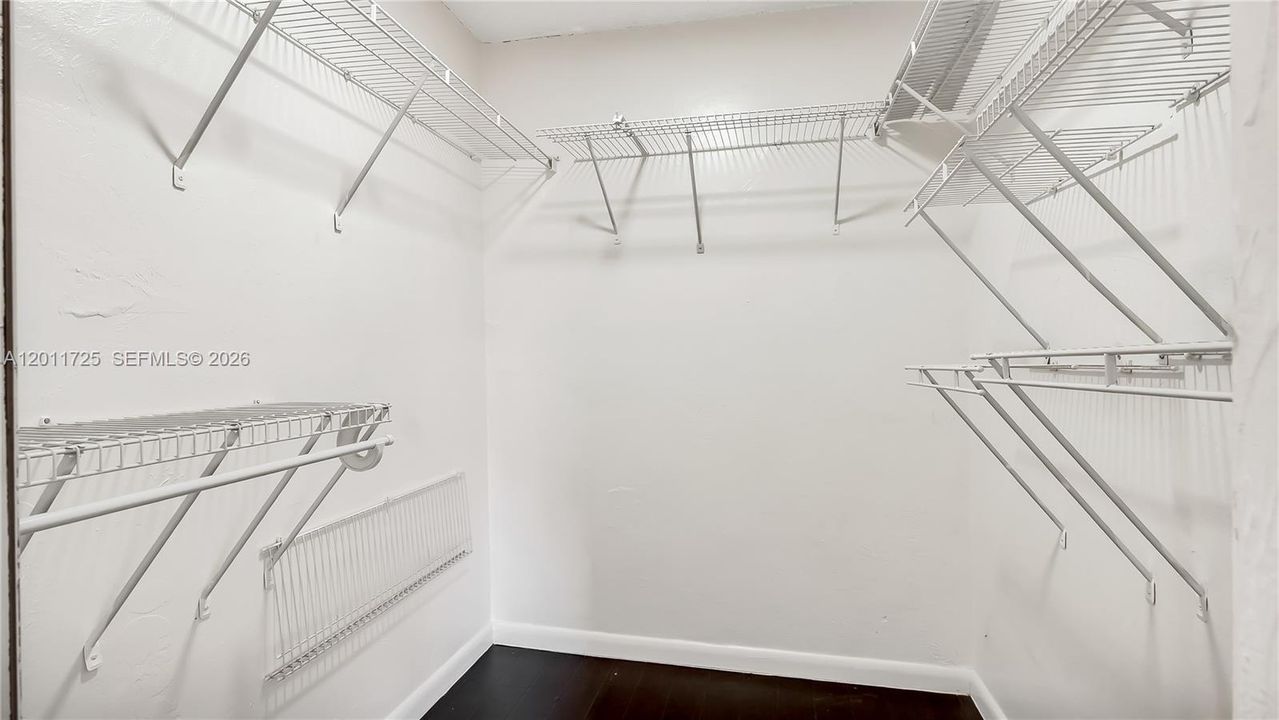 Large Walk-in Closet