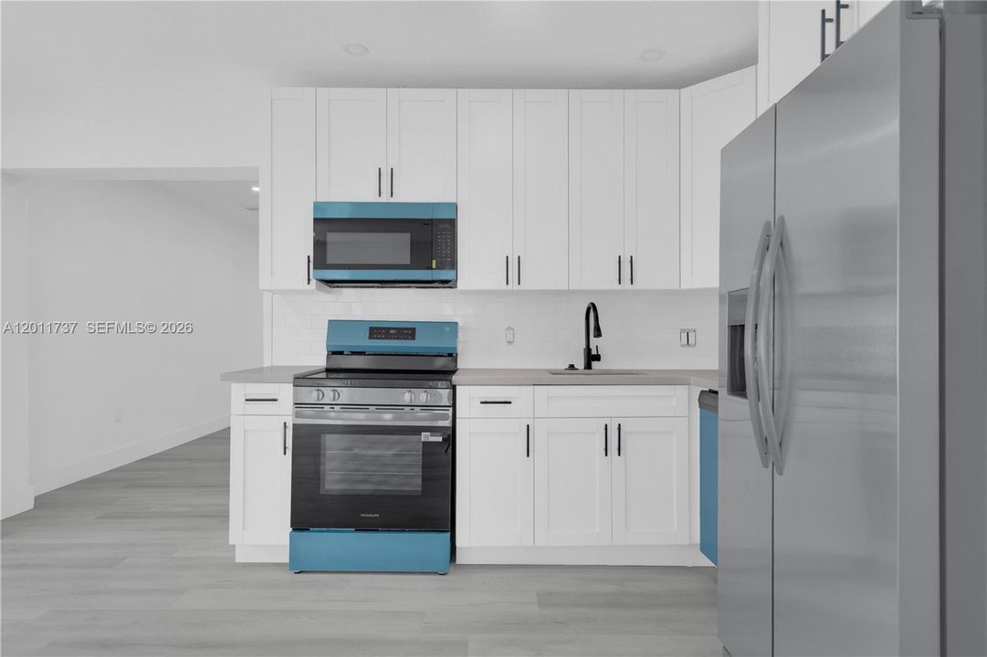 NEW KITCHEN