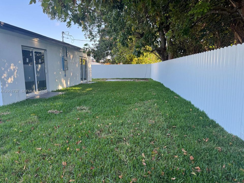 For Sale: $574,900 (3 beds, 3 baths, 1505 Square Feet)