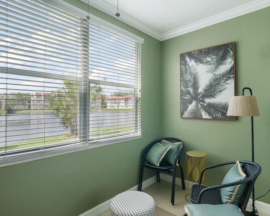Activo con contrato: $115,000 (2 camas, 2 baños, 850 Pies cuadrados)