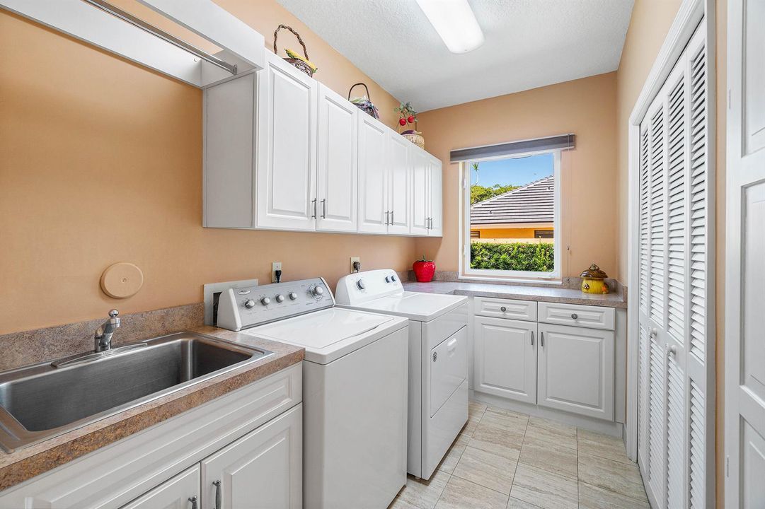 012-4440WoodfieldBoulevard-BocaRaton-FL-