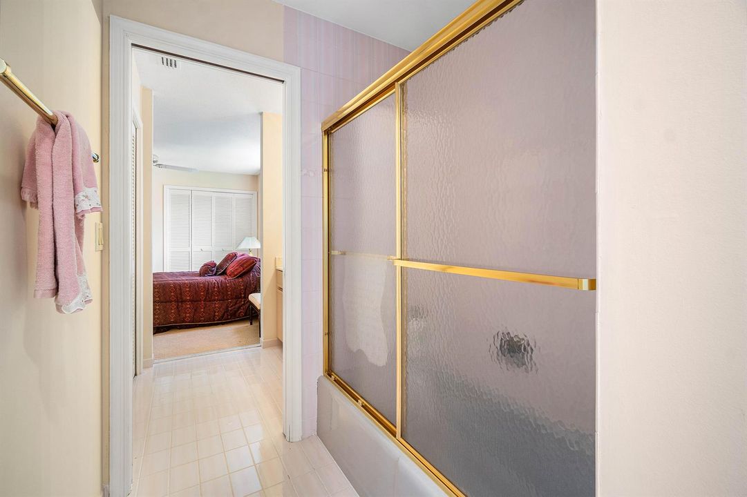 038-4440WoodfieldBoulevard-BocaRaton-FL-