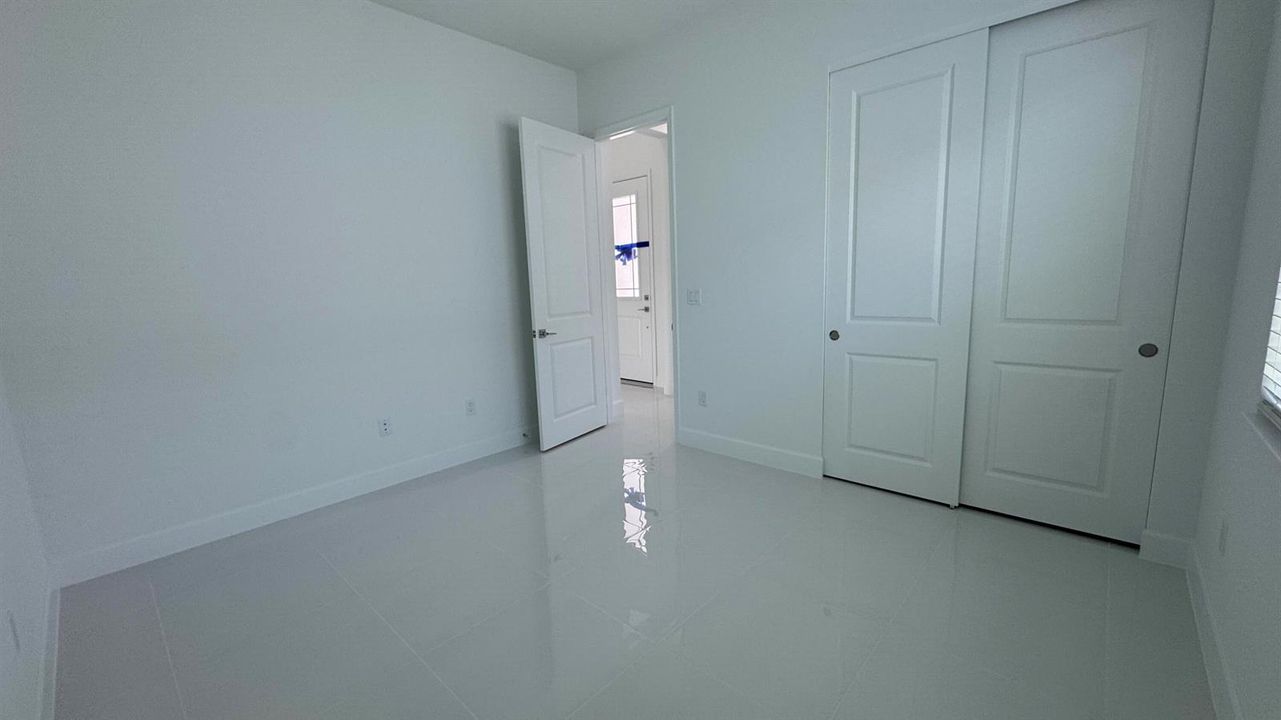 4TH BEDROOM