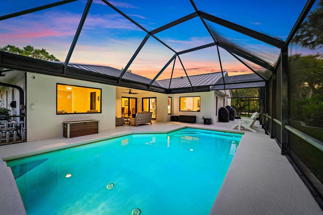 Pool Twilight